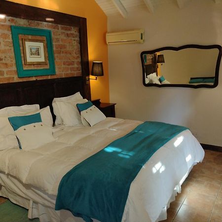 Alonso Chacras Lodge تشاكراس دي كوريا الغرفة الصورة